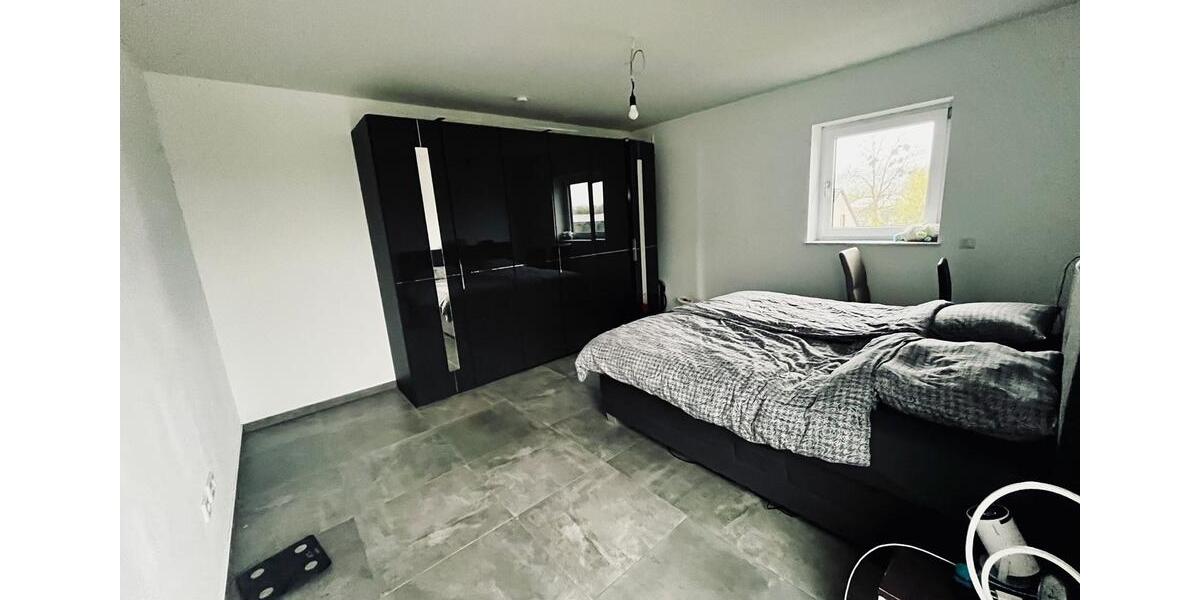 Dachgeschoßwohnung Goldbach - 3 Zimmer, 95 m&sup2;, 1.200&euro; | Angebot:26385664