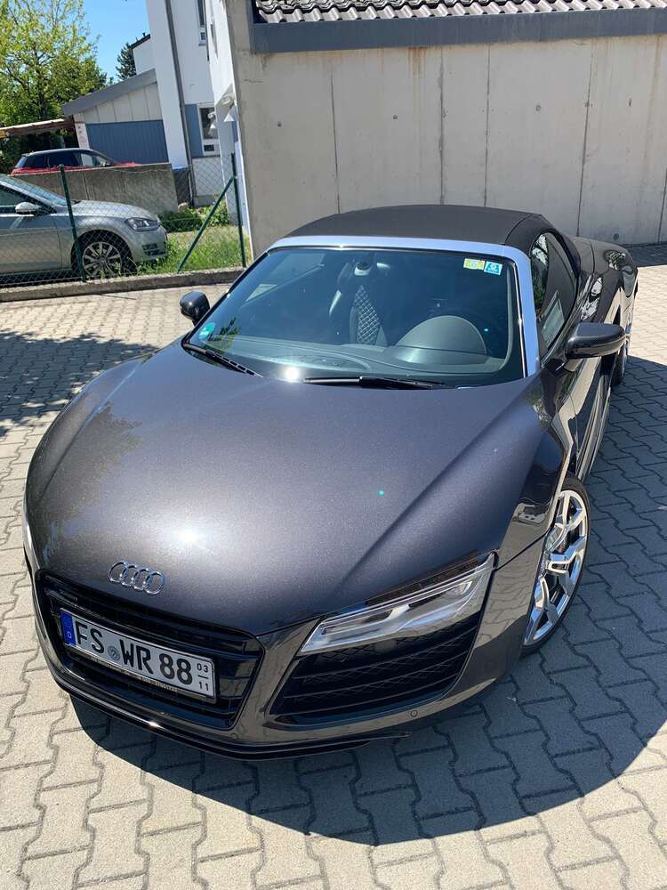 R8