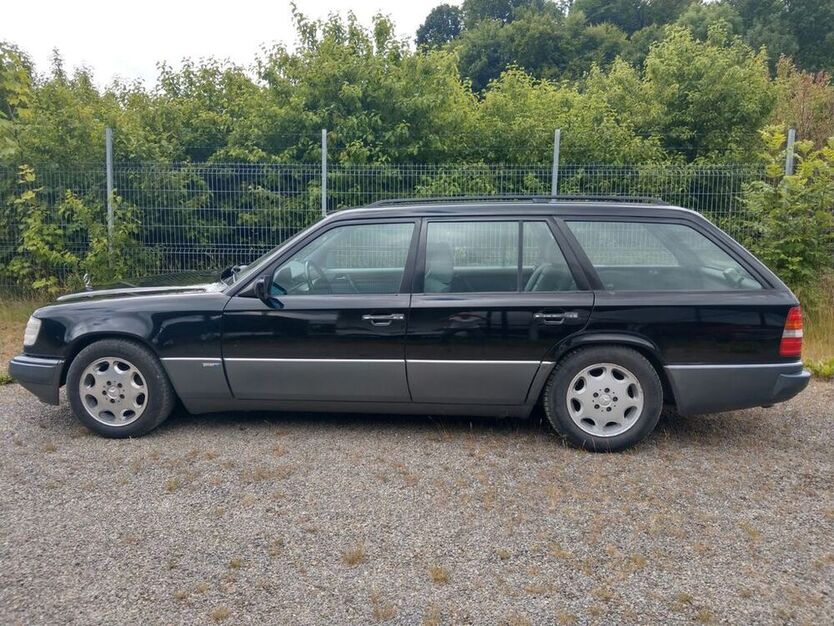 E 220