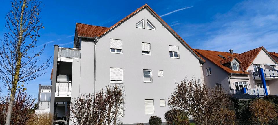 Dachgeschoßwohnung Langweid am Lech - 3.5 Zimmer, 92 m&sup2;, 299.000&euro; | Angebot:26187443