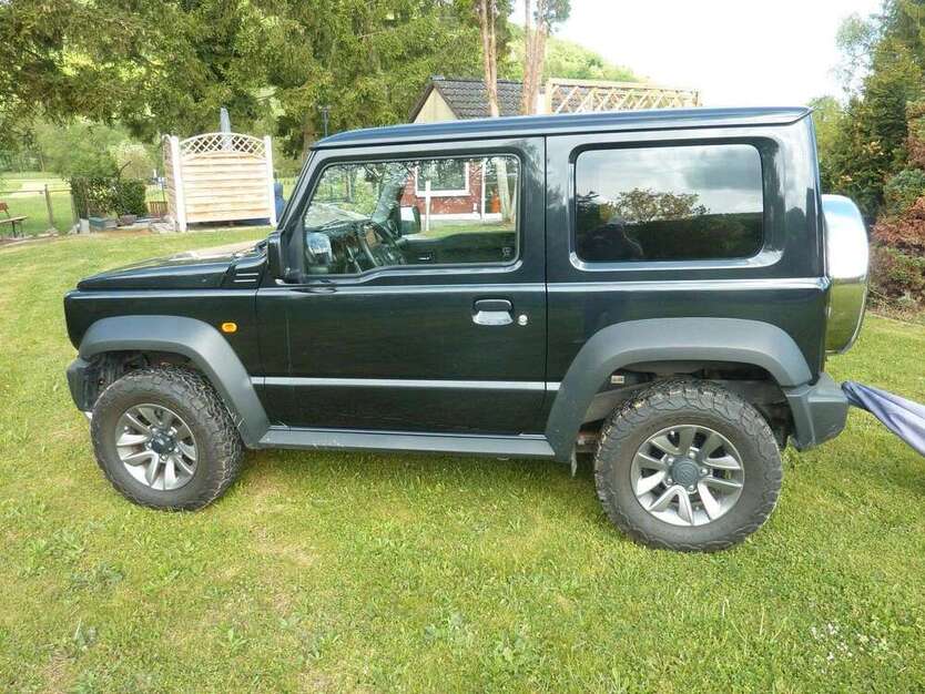 Suzuki Jimny 7.500 km 34.999 € Leutenbach 91359
