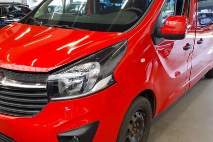 Opel Vivaro 183.727 km 9.990 &euro; Braunschweig 38122