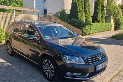VW Passat 253.000 km 7.999 € Hamburg 22115