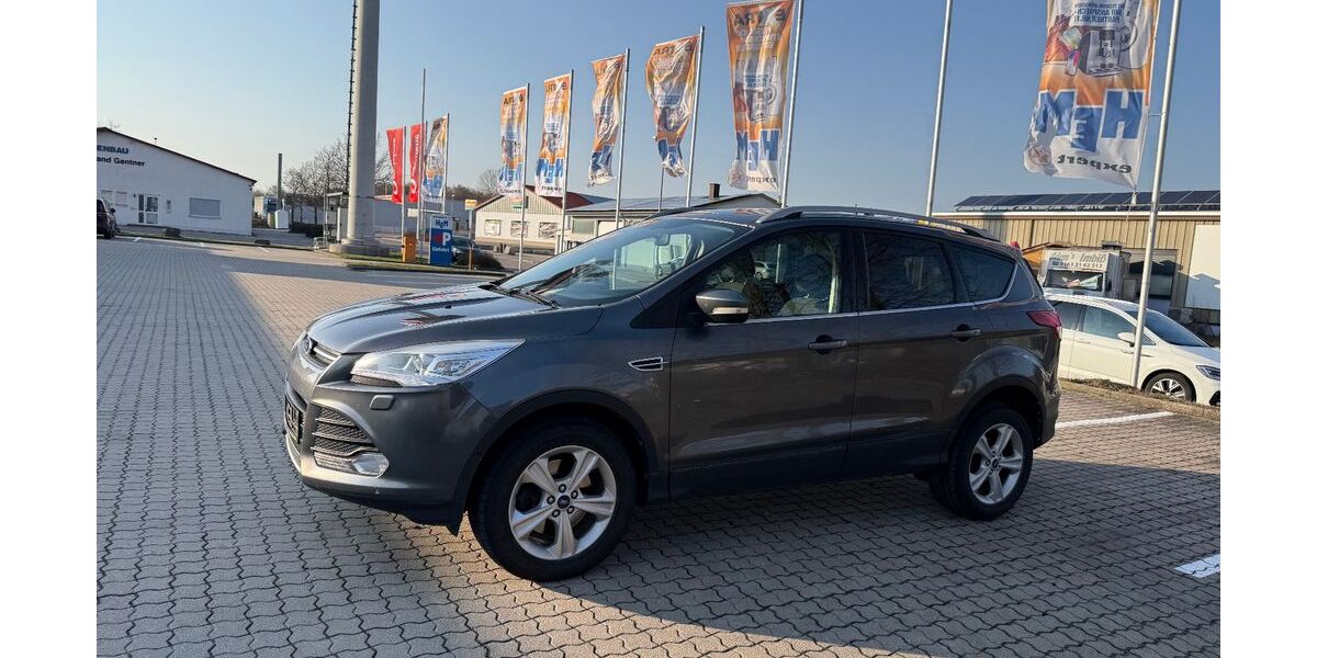 Ford Kuga 166.143 km 4.900 &euro; Satteldorf 74589
