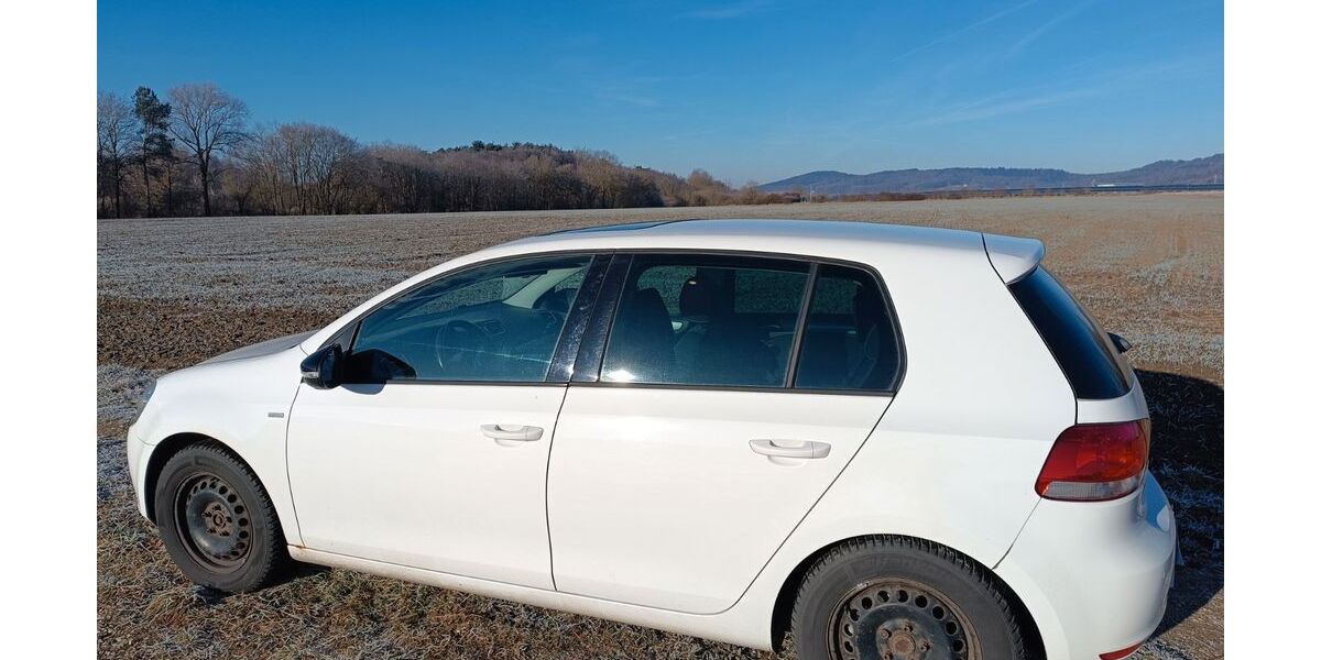 VW Golf 201.000 km 4.400 &euro; Berching 92334