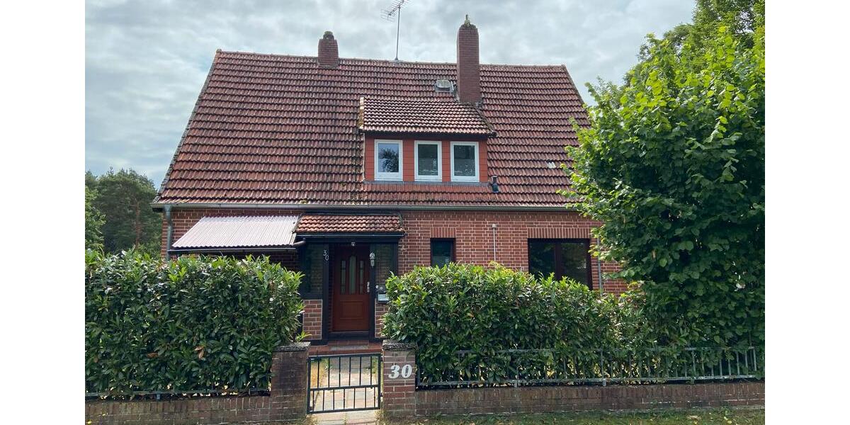 Einfamilienhaus Kirchlinteln - 6 Zimmer, 140 m&sup2;, 199.000&euro; | Angebot:27087221