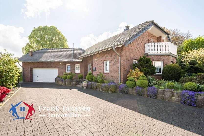 Haus zum Kaufen in Daun 499.000 € 197 m²