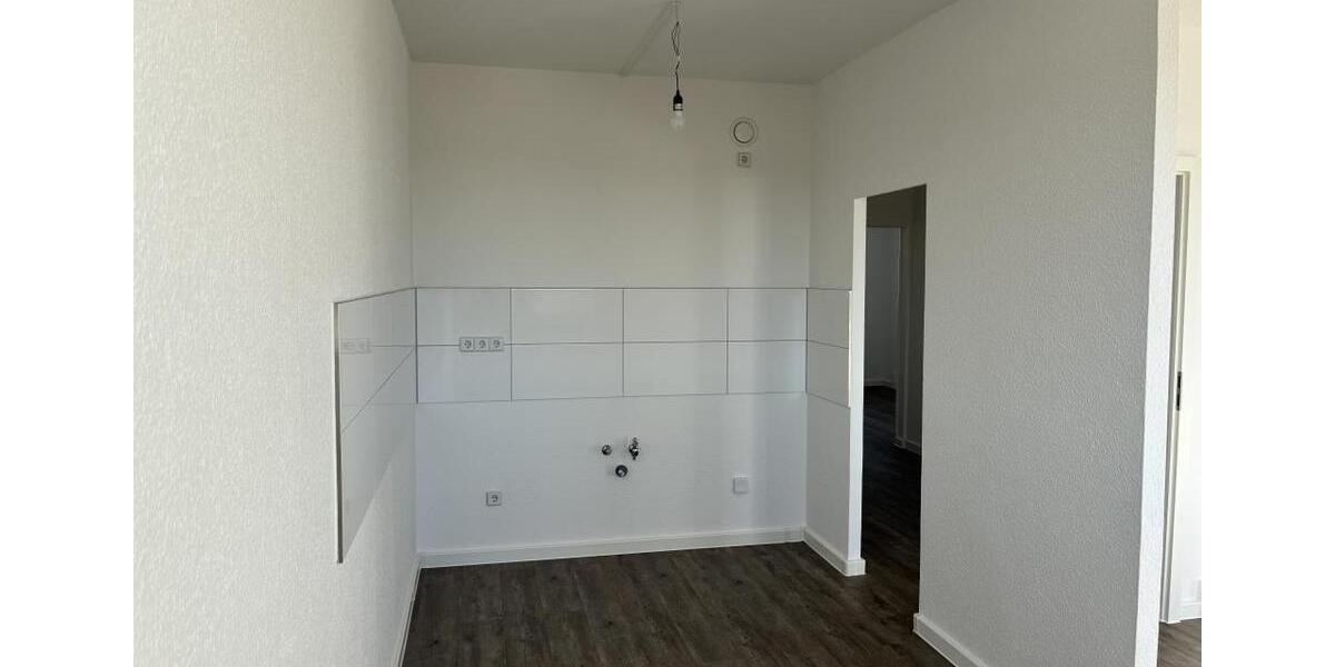 Etagenwohnung Cottbus Brunschwig - 3 Zimmer, 57 m&sup2;, 375&euro; | Angebot:25349423