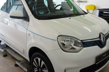 Renault Twingo 26.381 km 11.997 € Zerbst / Anhalt 39261