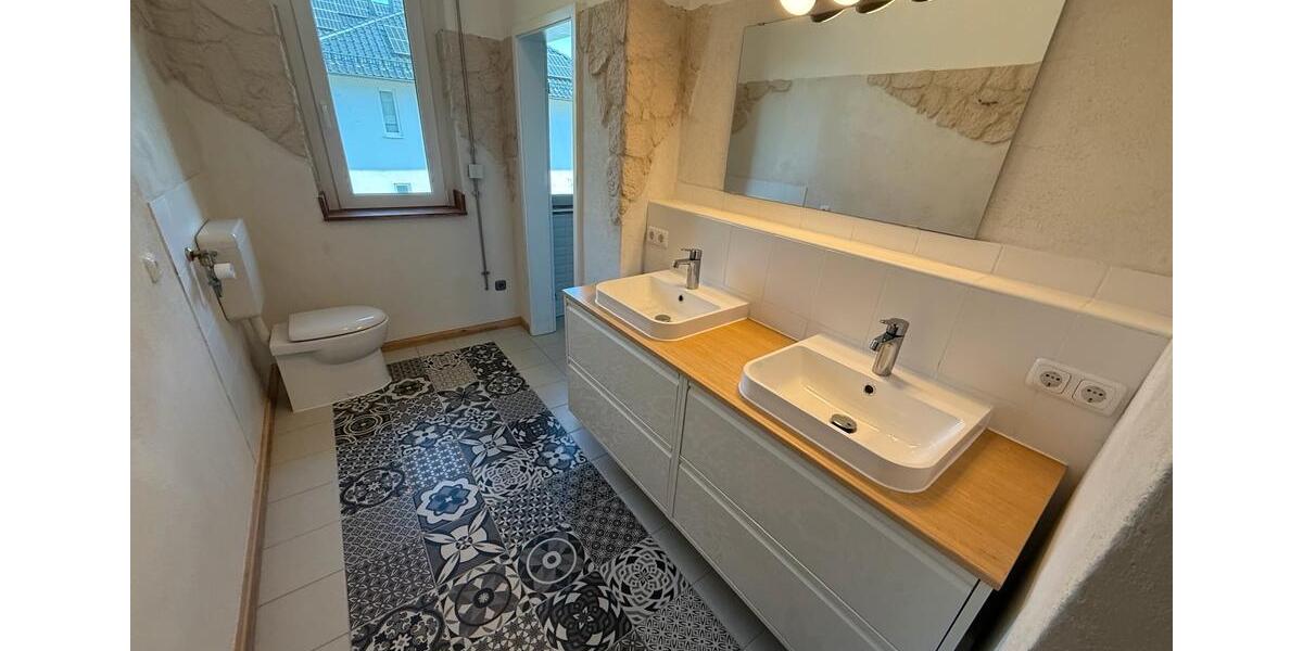Etagenwohnung Ulrichstein - 2 Zimmer, 93 m&sup2;, 850&euro; | Angebot:26147343