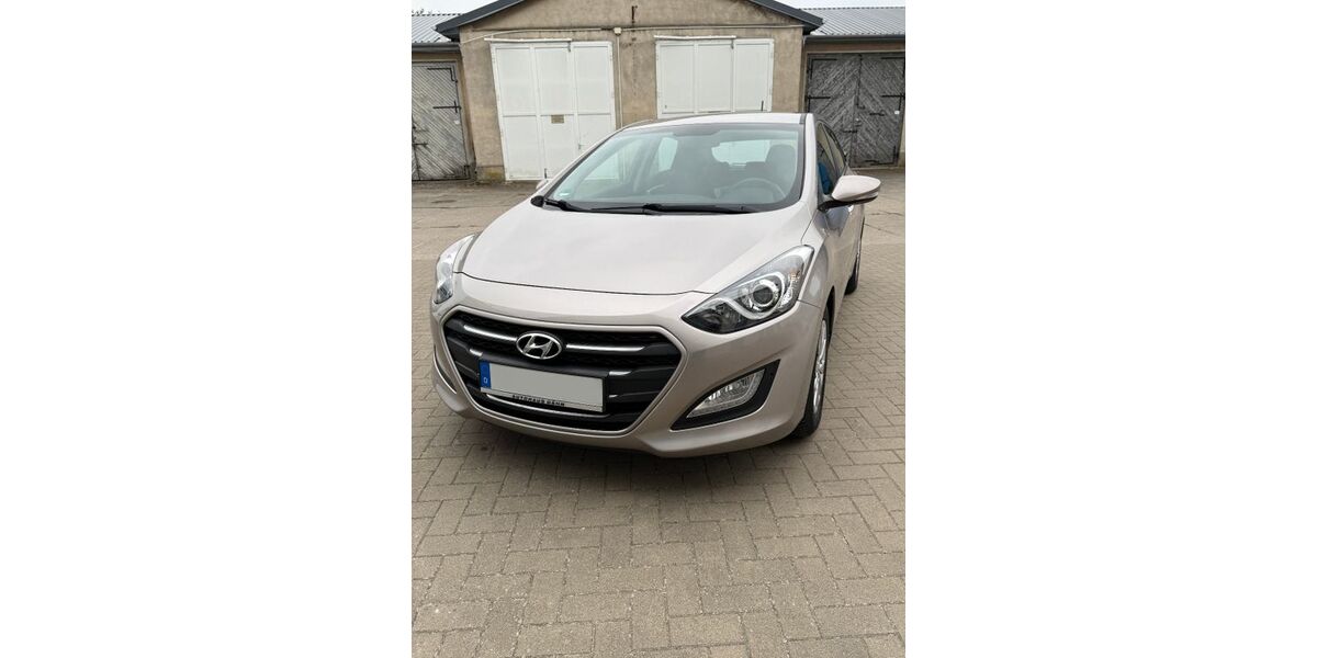 Hyundai i30 94.400 km 8.499 &euro; Neubrandenburg 17034