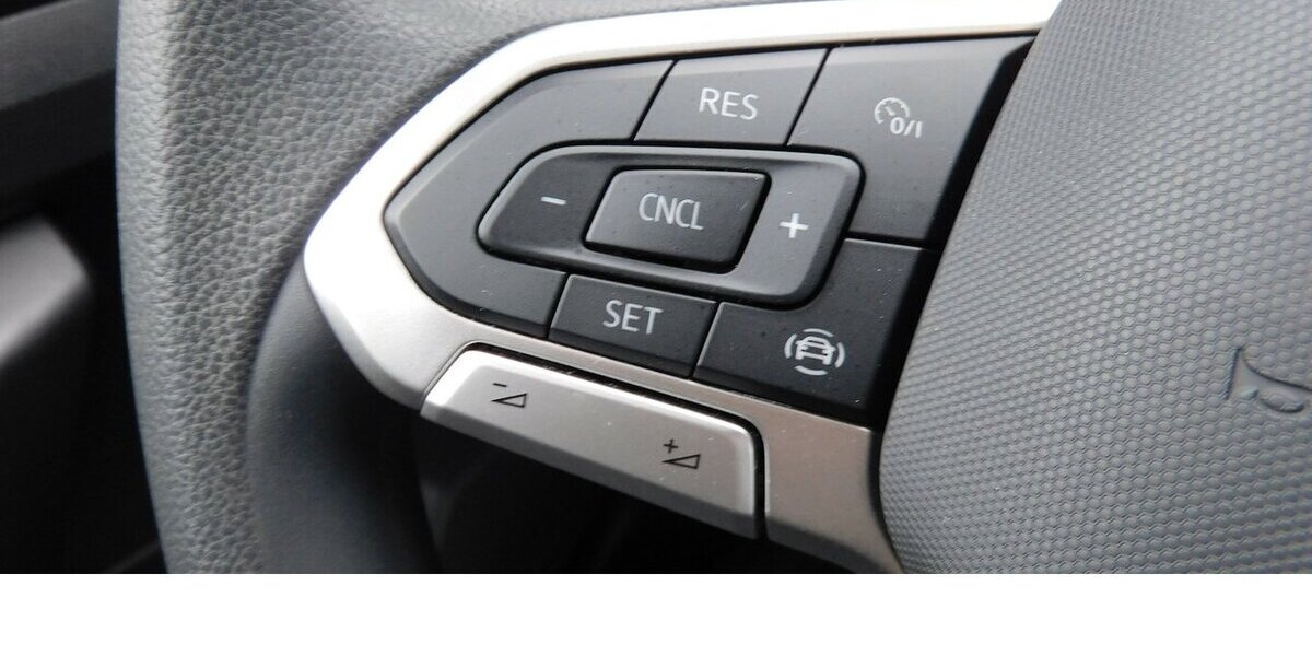 VW T-Cross 1.0 Life BMT TSI Klima Navi 41.300 km 16.390 &euro; Vordorf 38533