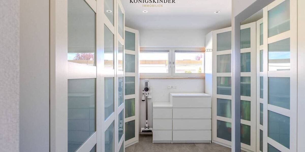 Bungalow Waiblingen Hegnach - 5 Zimmer, 210 m&sup2;, 1.395.000&euro; | Angebot:26401451