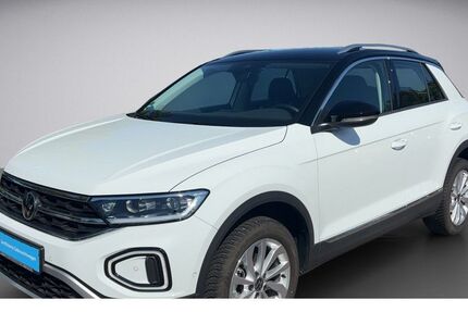 VW T-Roc 5.950 km 23.990 € Schwerin 19057