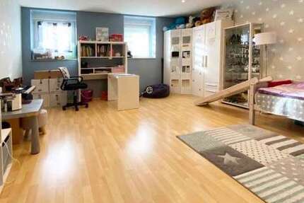 Wohnung zum Mieten in Münsingen-Böttlingen 1.200 € 140 m² 3 zimmer