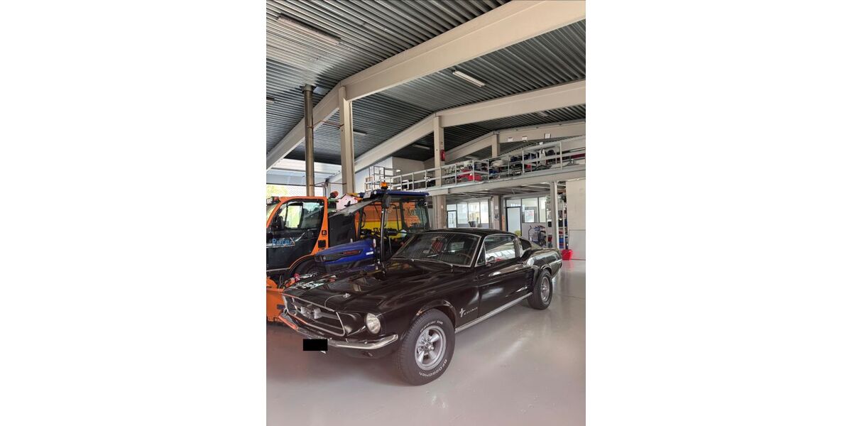 Ford Mustang 80.000 km 65.000 &euro; Ottobrunn 85521