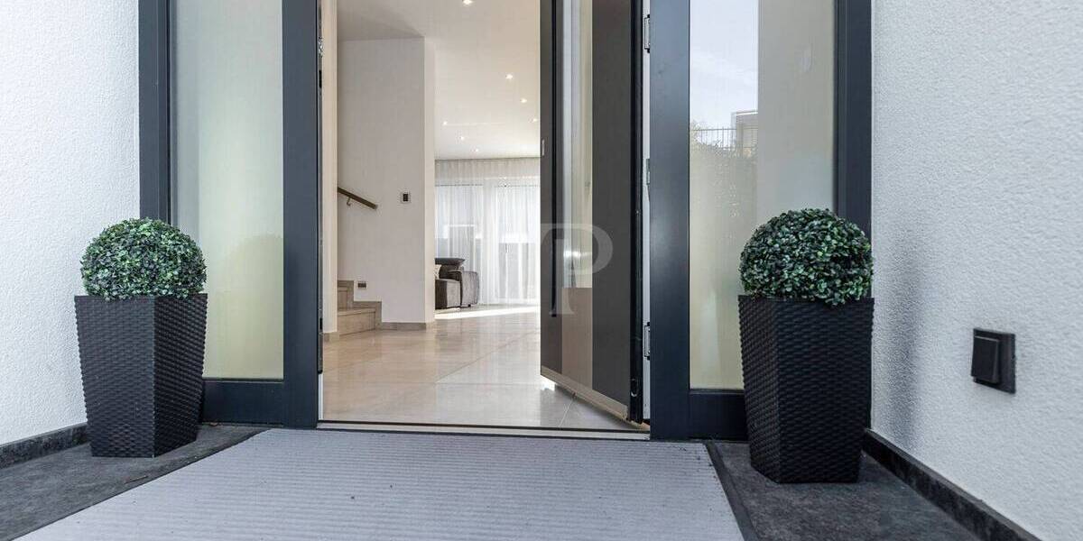 Einfamilienhaus Oestrich-Winkel Winkel - 6 Zimmer, 212 m&sup2;, 1.480.000&euro; | Angebot:25777643