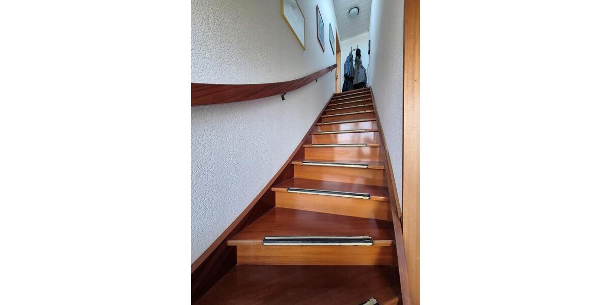 Mehrfamilienhaus, Wohnhaus Bad Salzdetfurth - 8 Zimmer, 196 m&sup2;, 279.000&euro; | Angebot:26495935