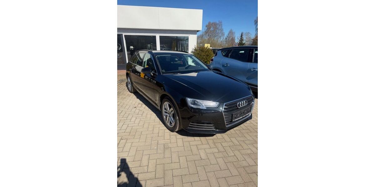 Audi A4 171.000 km 14.490 &euro; Gielow 17139