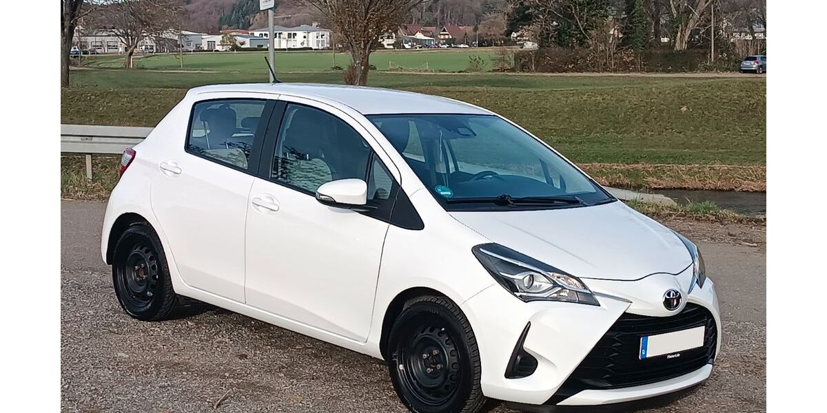 Toyota Yaris 85.400 km 9.000 &euro; Denzlingen 79211