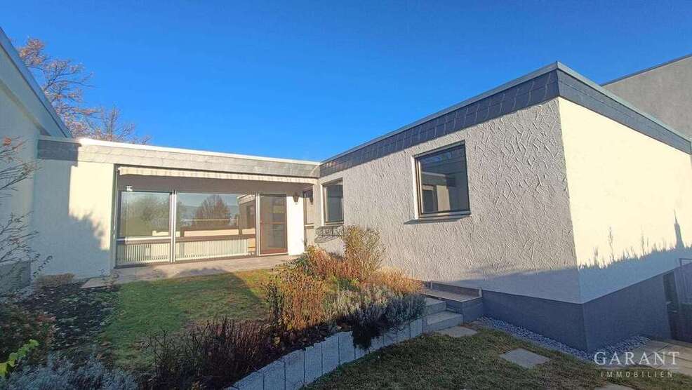 Haus zum Kaufen in Metzingen 530.000 € 126 m²