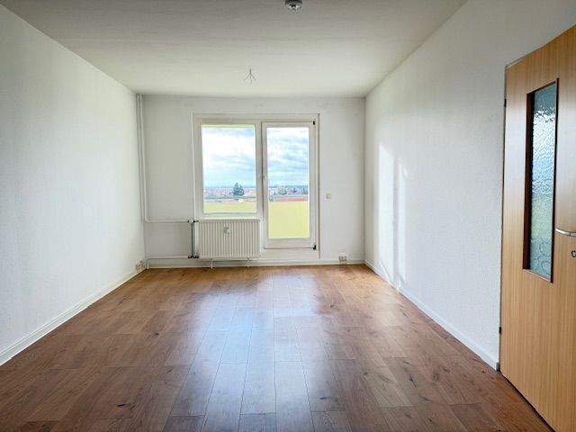 Zimmer Zeithain - 4 Zimmer, 77 m&sup2;, 400&euro; | Angebot:25743015