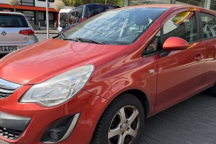 Opel Corsa 147.000 km 1.690 &euro; Eitorf 53783