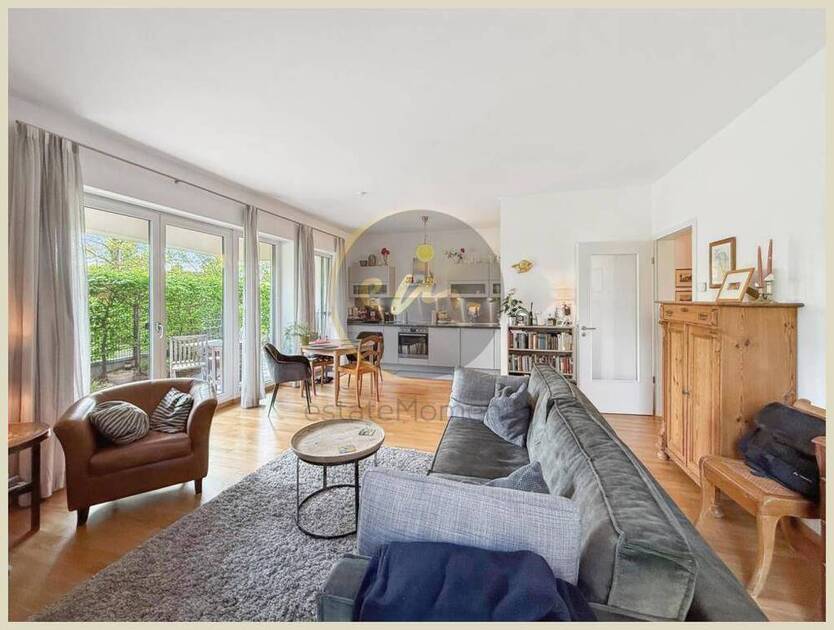 Terrassenwohnung mit Garten nähe Potsdamer Platz: Parkausrichtung und energieeffizienter Neubau