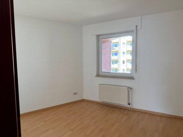Etagenwohnung Neustadt-Glewe Glewe - 3 Zimmer, 71 m&sup2;, 80.000&euro; | Angebot:26217625