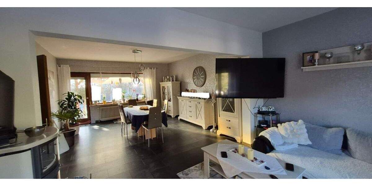 Geräumiges EFH in ruhiger Sackgassenlage * Küche mit EBK * 2 Bäder * Vollkeller * Garage - Einfamilienhaus Höhbeck Brünkendorf | Angebot:24858335