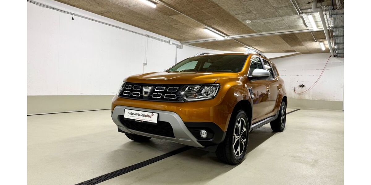 Dacia Duster 32.000 km 15.850 &euro; München 81825