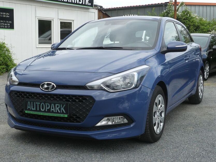 i20