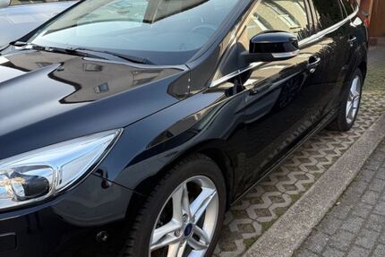 Ford Focus 89.900 km 10.900 &euro; Weiterstadt 64331