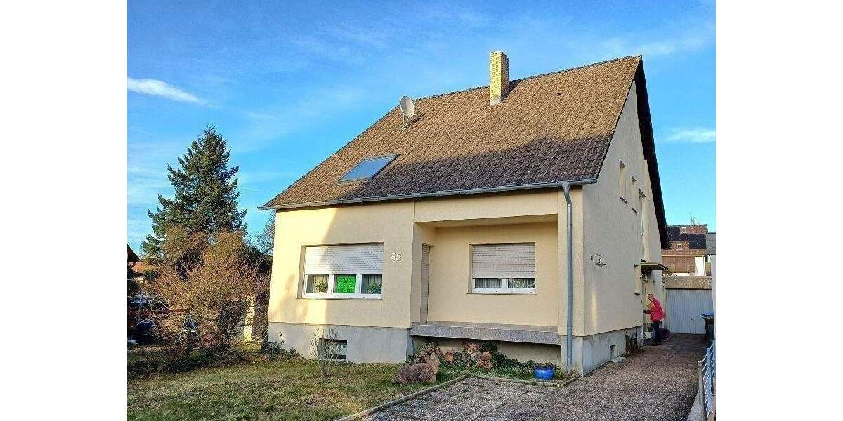 Mehrfamilienhaus, Wohnhaus Sankt Ingbert Rohrbach - 6 Zimmer, 225 m&sup2;, 335.000&euro; | Angebot:26275553