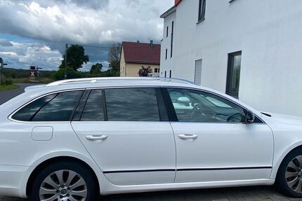 Skoda Superb 262.000 km 2.900 &euro; Altenkirchen 57610