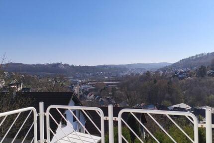 Traumhafte Aussicht: 2-Zimmer-Wohnung im DG ETW 2024 modernisiert 2 zimmer