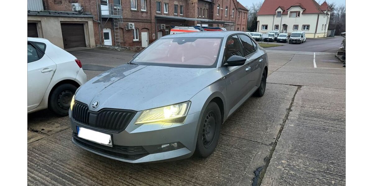 Skoda Superb 169.054 km 19.999 &euro; Bernburg 06406