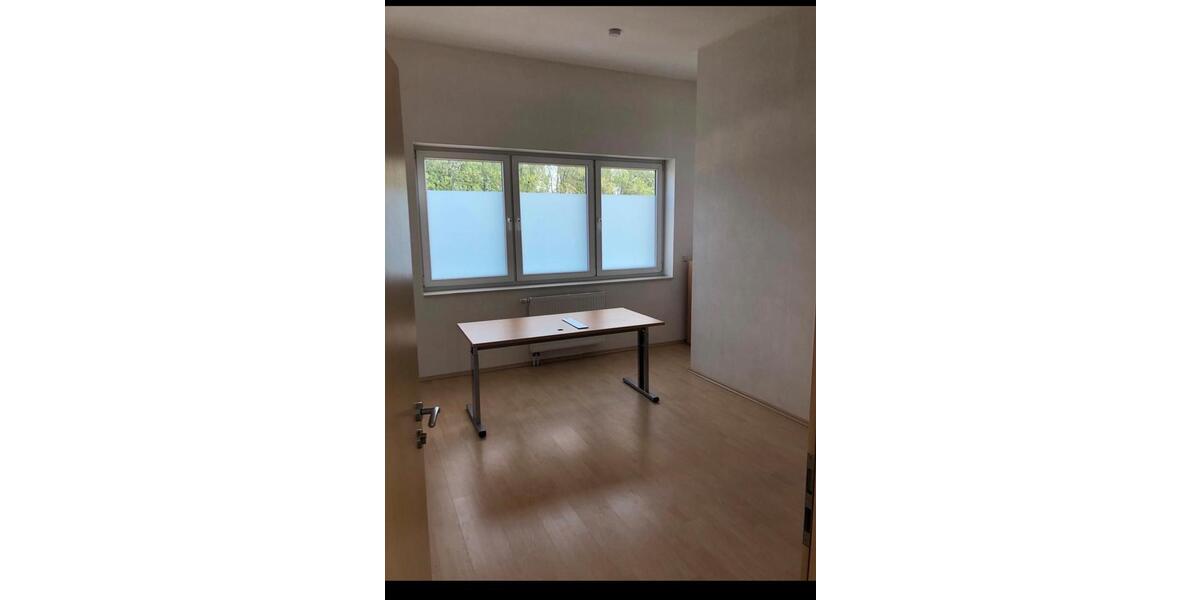 Reihenhaus Holzwickede - 5 Zimmer, 200 m&sup2;, 1.500&euro; | Angebot:25352181