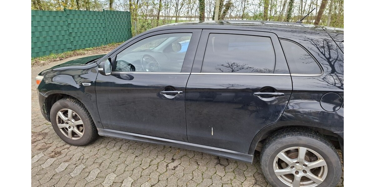 Mitsubishi ASX 245.000 km 3.800 &euro; Monheim 86653