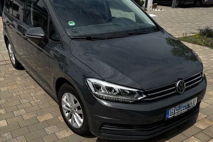 VW Touran 140.000 km 15.400 &euro; Herzogenaurach 91074
