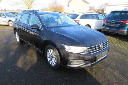 VW Passat Variant Business 1.5 TSI DSG NAVI LED KAMER
