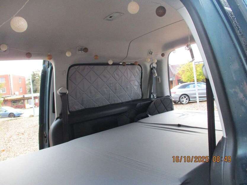 VW Caddy 130.300 km 22.950 € Delmenhorst 27753