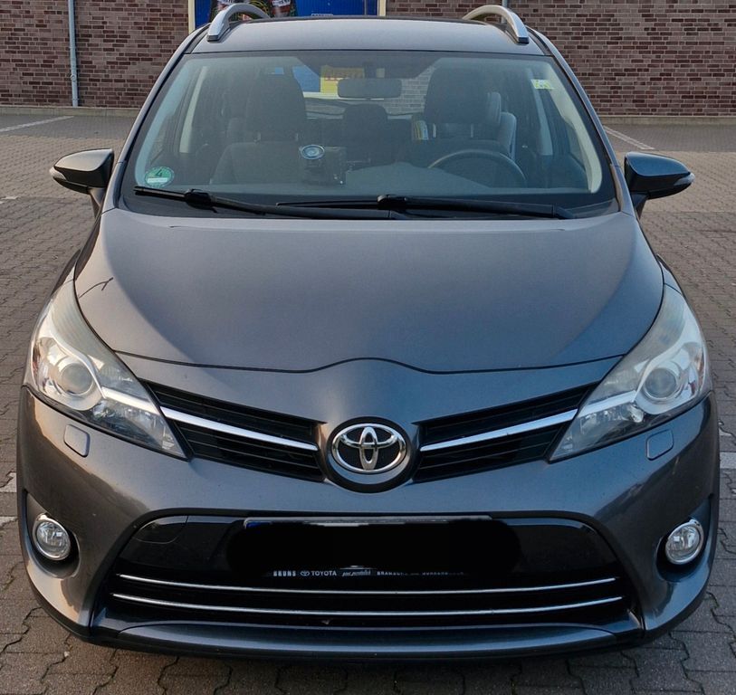 Toyota Verso 161.000 km 9.500 € Delmenhorst 27751