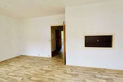 Wohnung zum Mieten in Suhl 420 € 76.7 m² 4 zimmer