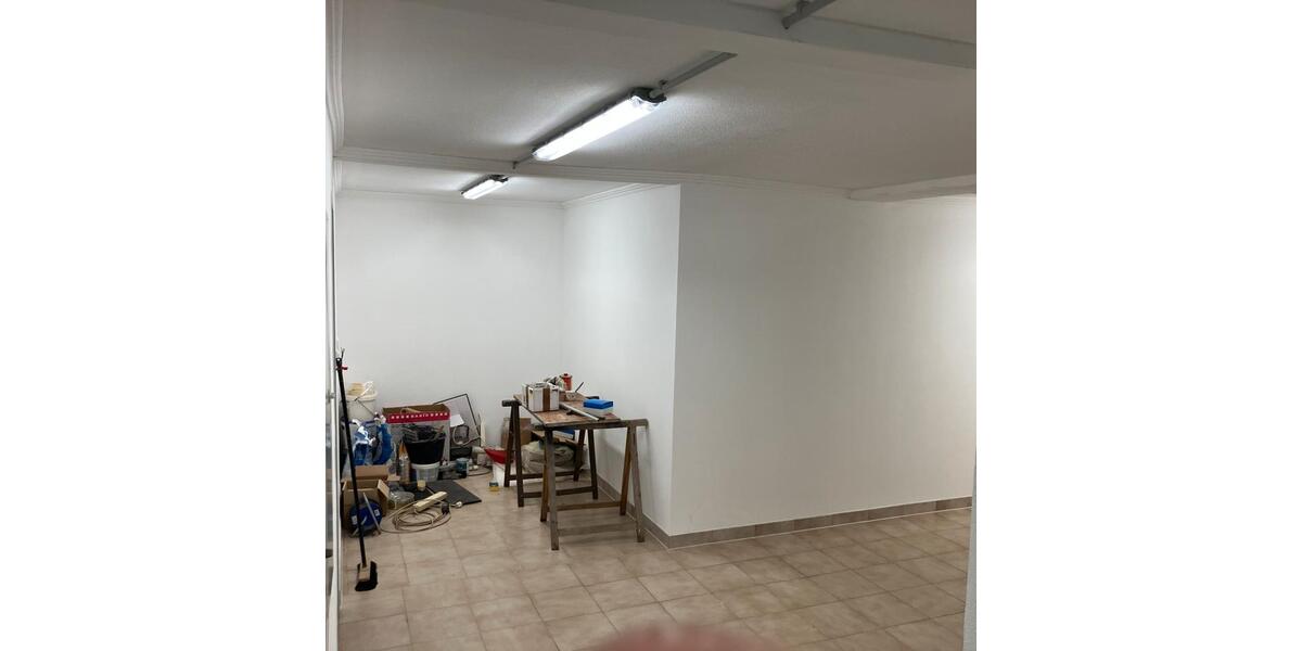 Reihenhaus Hohenlinden - 8 Zimmer, 166 m&sup2;, 2.500&euro; | Angebot:26017017