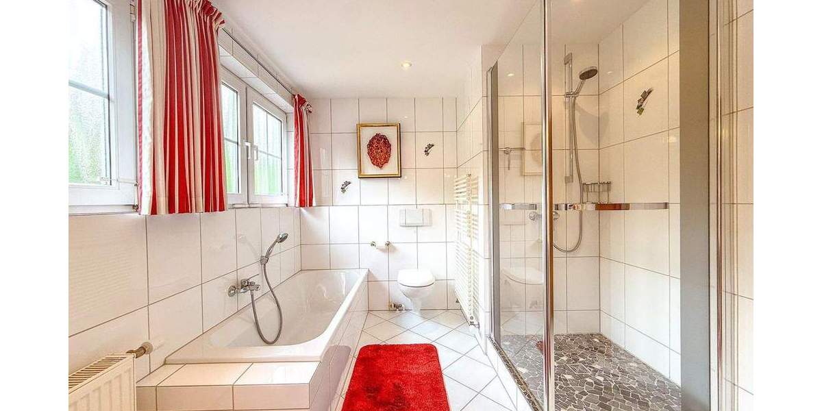 Einfamilienhaus Syke Gessel - 8 Zimmer, 282 m&sup2;, 599.000&euro; | Angebot:25776088