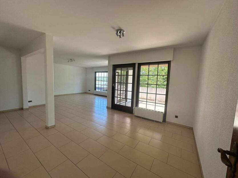 Echtes Unikat für die Großfamilie oder arbeiten und wohnen zu vermieten zimmer