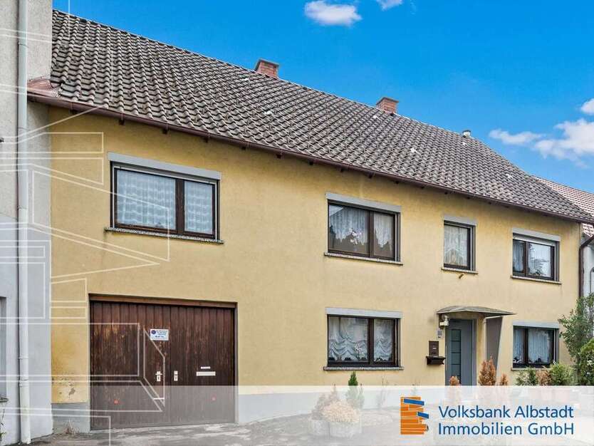 Haus zum Kaufen in Stetten 157.000 € 119 m²