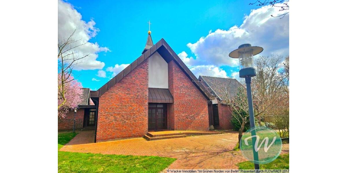 Einfamilienhaus Friedland - 7 Zimmer, 250 m&sup2;, 196.000&euro; | Angebot:25741060