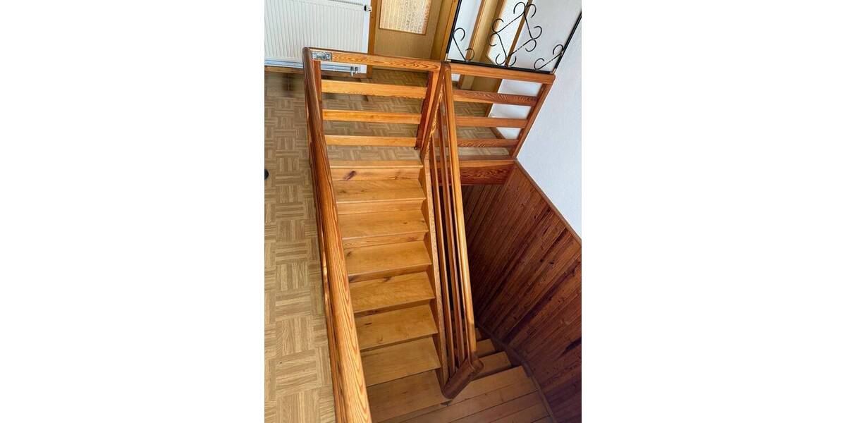 Mehrfamilienhaus, Wohnhaus Bad Salzungen Kloster - 6 Zimmer, 143 m&sup2;, 79.900&euro; | Angebot:25803058